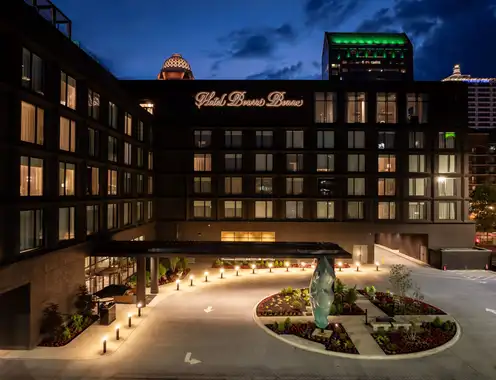 Hotel Bourre Bonne Louisville, Curio Collection by Hilton