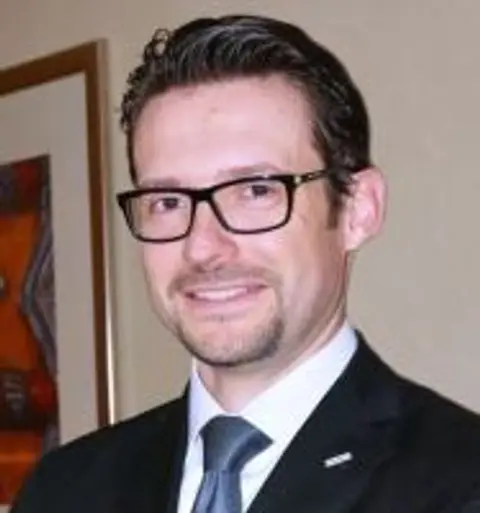 Xavier Halbi