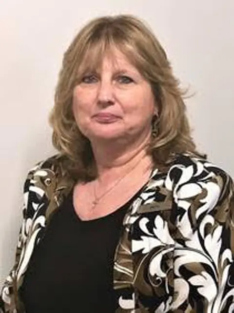 Patti Deil