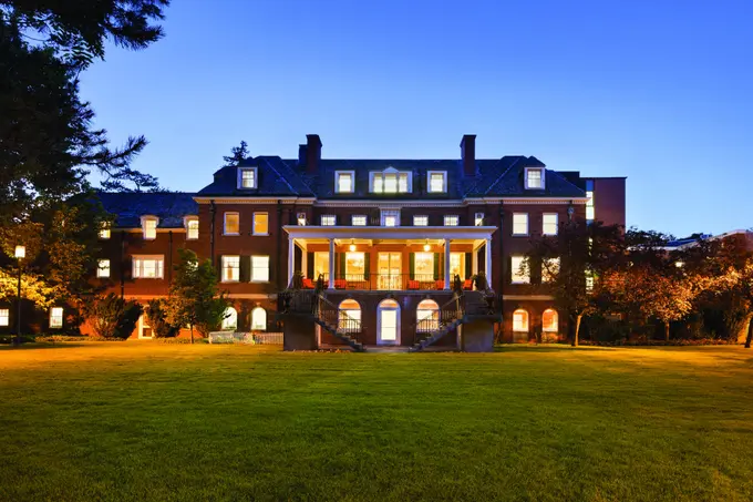 Crescent Adds Ivey Spencer Leadership Centre and Ivey Donald K. Johnson Centre to its Management Portfolio