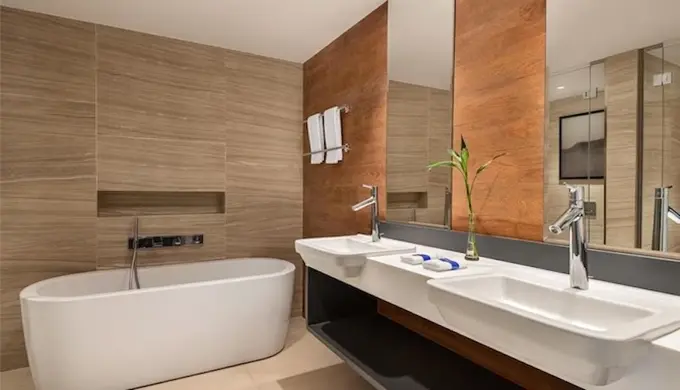 Radisson Hotel Group builds on sustainability commitment with closed loop approach to amenities recycling