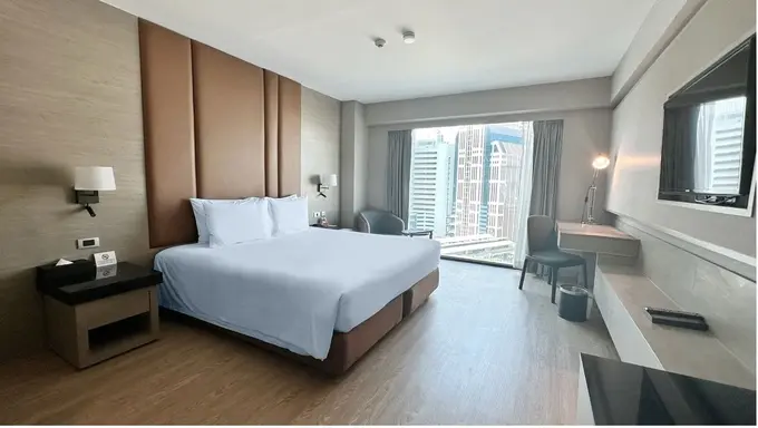 Ramada by Wyndham Bangkok Sukhumvit 11 ......