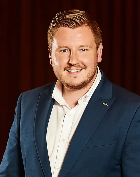 Elliot McKenzie