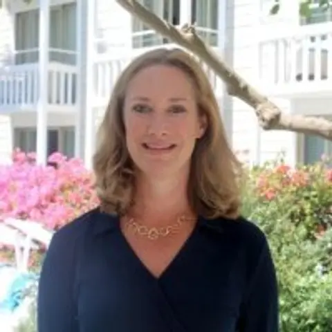 Laura McIver