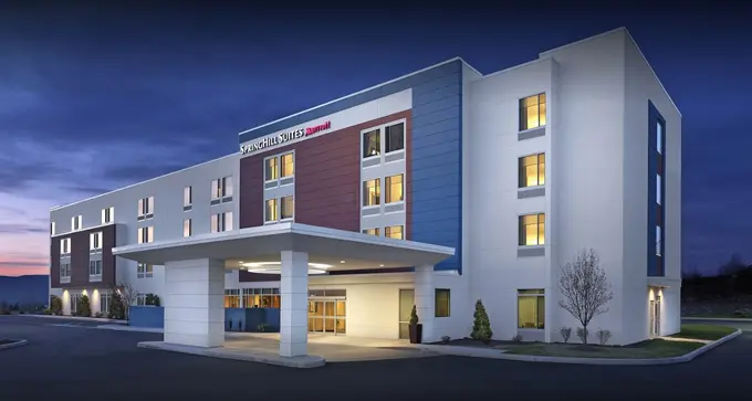 SpringHill Suites by Marriott Palm Desert ......