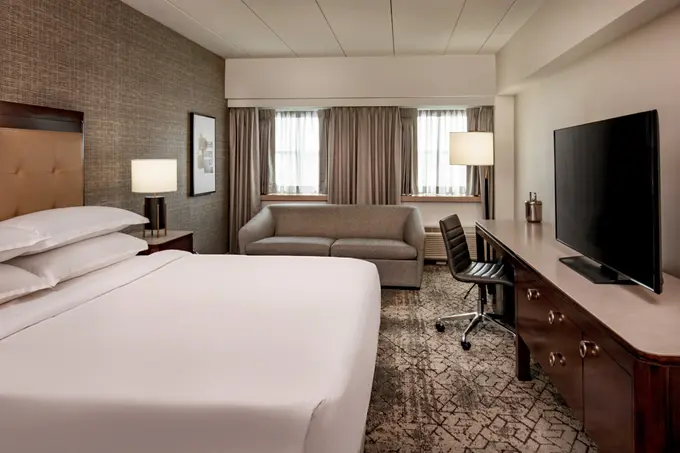 Sheraton Boston Needham Hotel ......