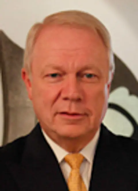 Niklaus J. Leuenberger