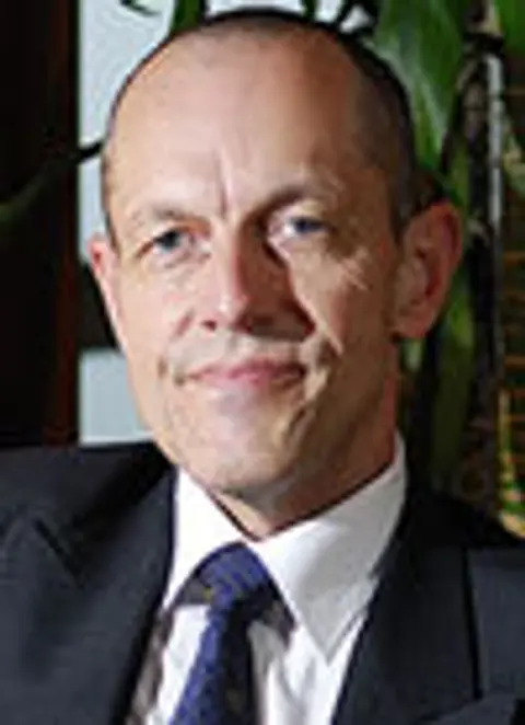 Stephen Fewell