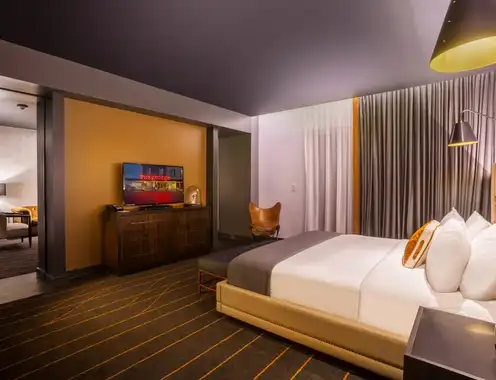 Valencia Hotel Group Secures Largest Equity Raise to Date, Acquiring Cavalry Court and The George in College Station, Texas