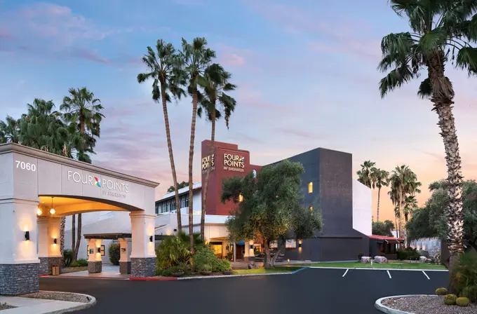 Four Points by Sheraton Tucson Airport ......