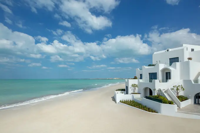 Anantara Santorini Abu Dhabi Retreat ......