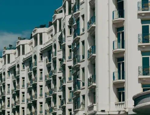 What AI can already tell about the visitor browsing your hotel's website
