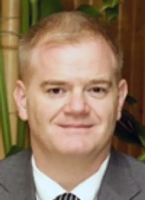 Christopher Peach