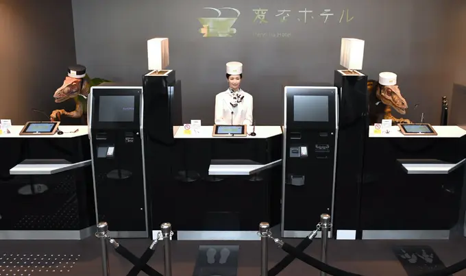 Robots: Hotel customers like them (mostly)! | By Lina Zhong and Rohit Verma