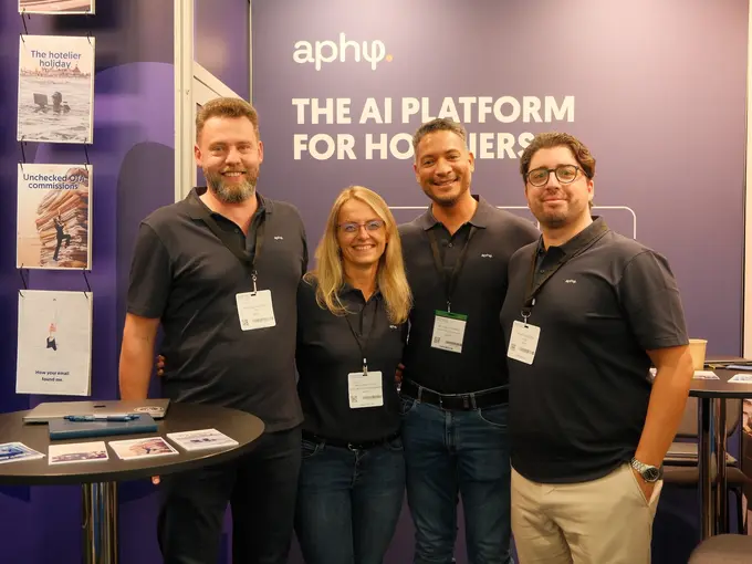 Aphy launches the AI platform for hoteliers, executing tasks autonomously, 24/7, in real time.
