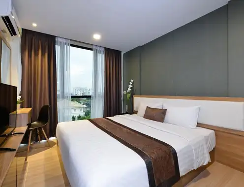 Ramada by Wyndham Bangkok Ten Ekamai Residences