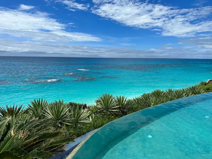 Top 10 Ways to Make Your Hotel's Social Media Stand Out in 2025