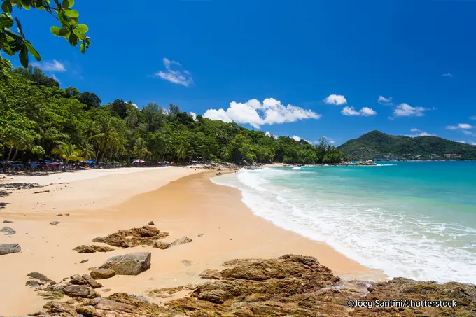 Laem Singh Beach, Phuket ......