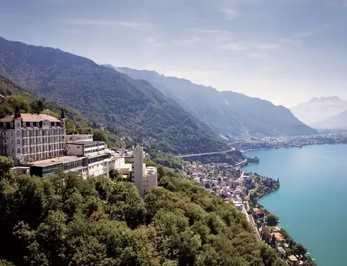 Glion awarded prestigious Swiss Federal Accreditation