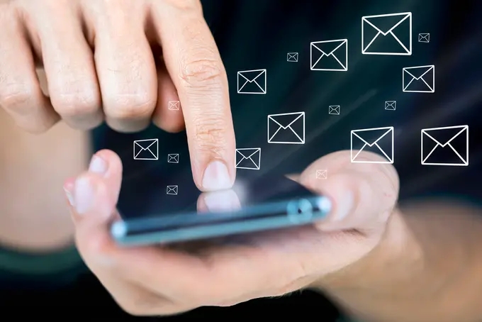 9 Reasons Why Your Business Can't Ignore SMS Marketing | By Henry Cazalet
