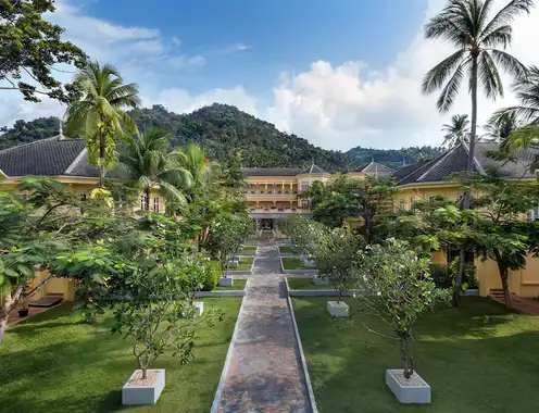 Outrigger Koh Samui Beach Resort