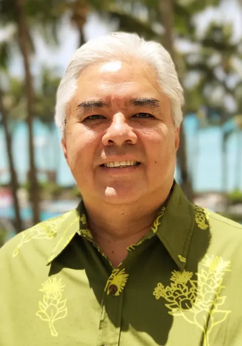 Barrett De Santos