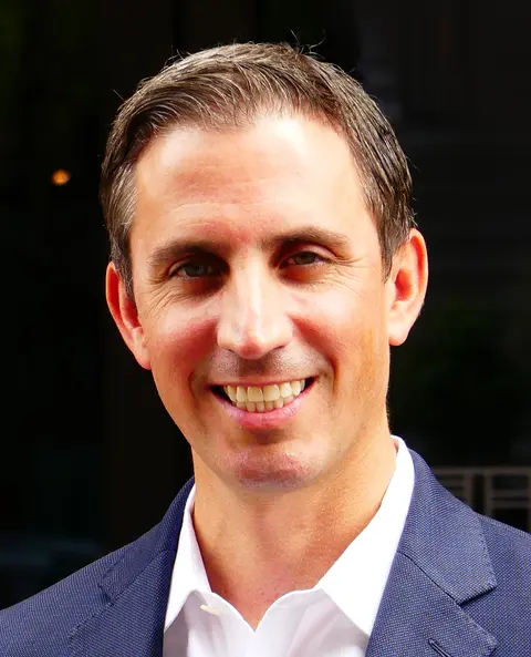 Matthew Douzuk