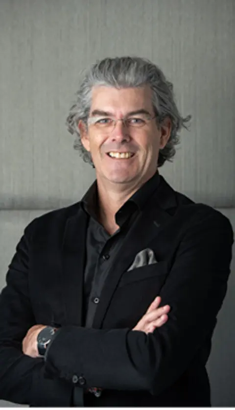 Greg Farrell