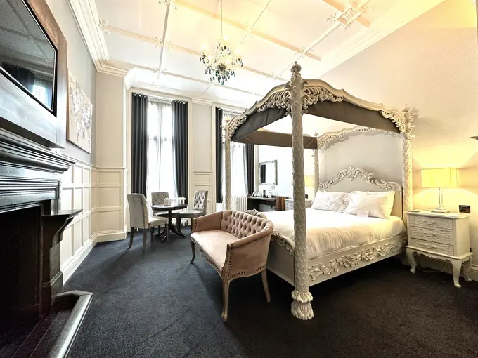 Stanhill Court Hotel, a member of Radisson Individuals ......