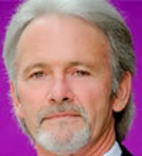 Nejat Sarp