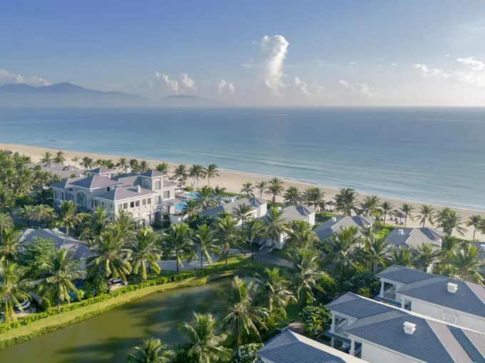 Danang Marriott Resort & Spa, Non Nuoc Beach Villas ......