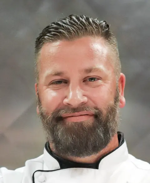 Thomas Mikesell