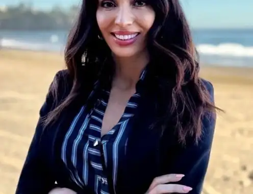 Sabrina Mills