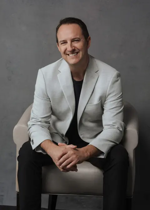 Aaron Hoefen