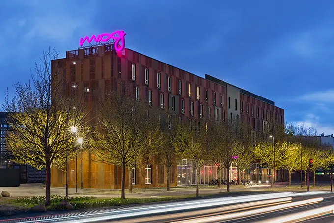 Moxy Copenhagen Sydhavnen ......