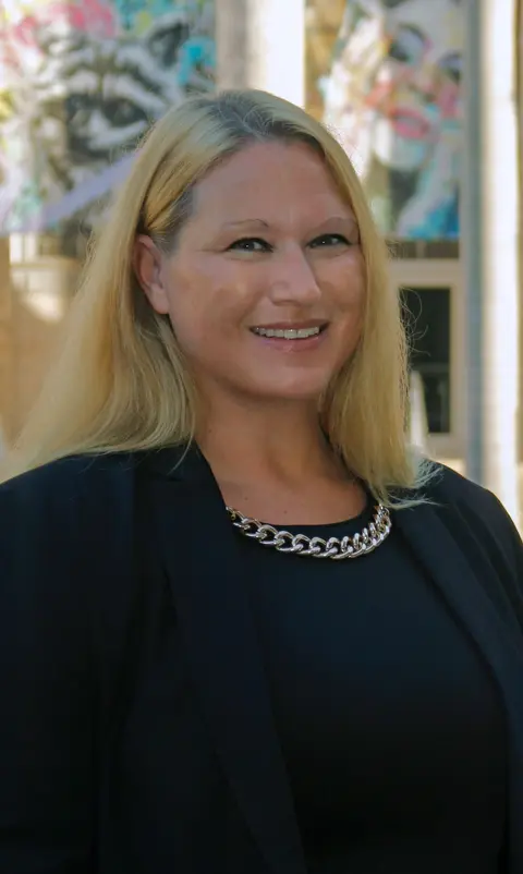 Lindsey Appelget
