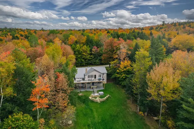 2024 fall trends: Shoulder season savings, leaf peeping, and event-cations