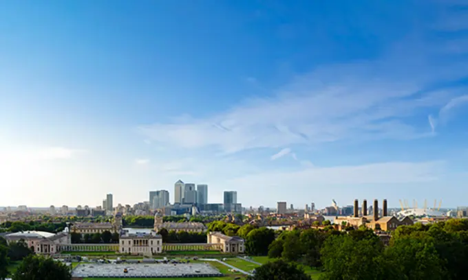 Radisson RED London Greenwich ......