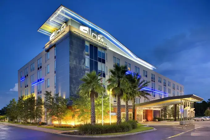Aloft Jacksonville Airport ......