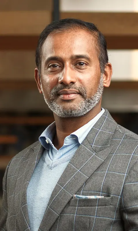 Melroy Fernandes