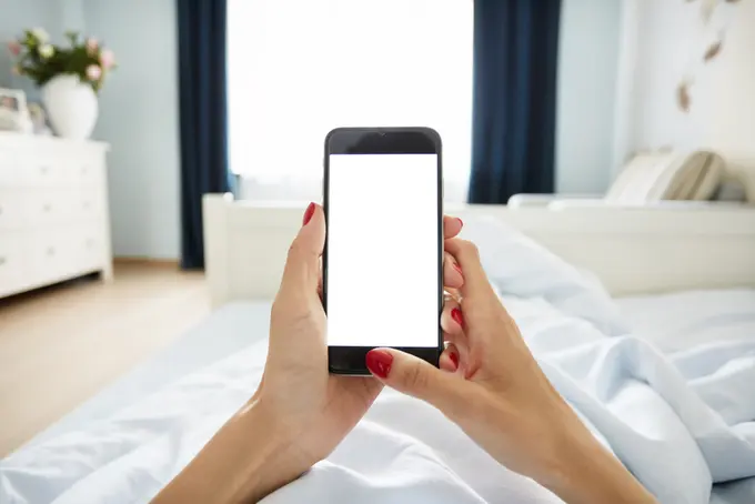 Are buyer-seller similarities helpful in making sales on room-sharing websites? | By Linchi Kwok