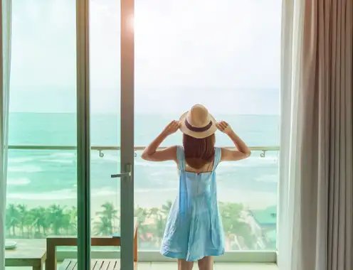6 mistakes that destroy your hotel guest experience (and how to fix them)