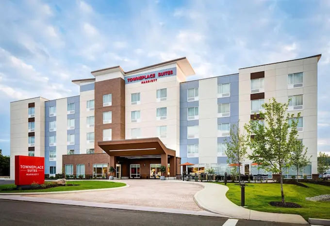 TownePlace Suites by Marriott Fresno Clovis ......