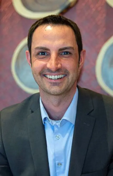 Derek Shelly