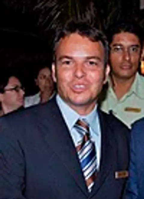 Carlos Abaunza