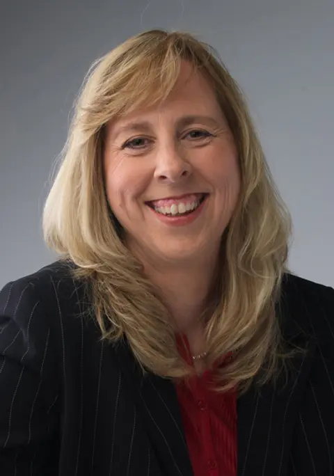Leslie Fisher