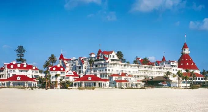 Hotel del Coronado ......