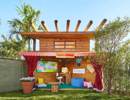 Monica celebrates her 60th birthday and brings her world to Airbnb