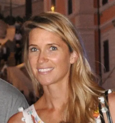 Sarah Knight