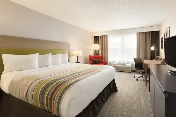 Country Inn & Suites by Radisson, Sevierville, TN ......